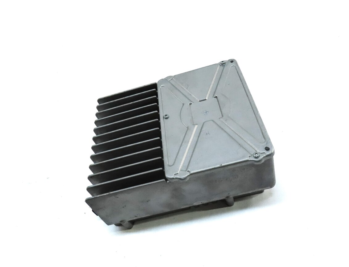Thumbnail 3: 07-09 MERCEDES GL350 GL450 ML320 ML350 ML500 (X164 W164) HARMAN AUDIO AMPLIFIER