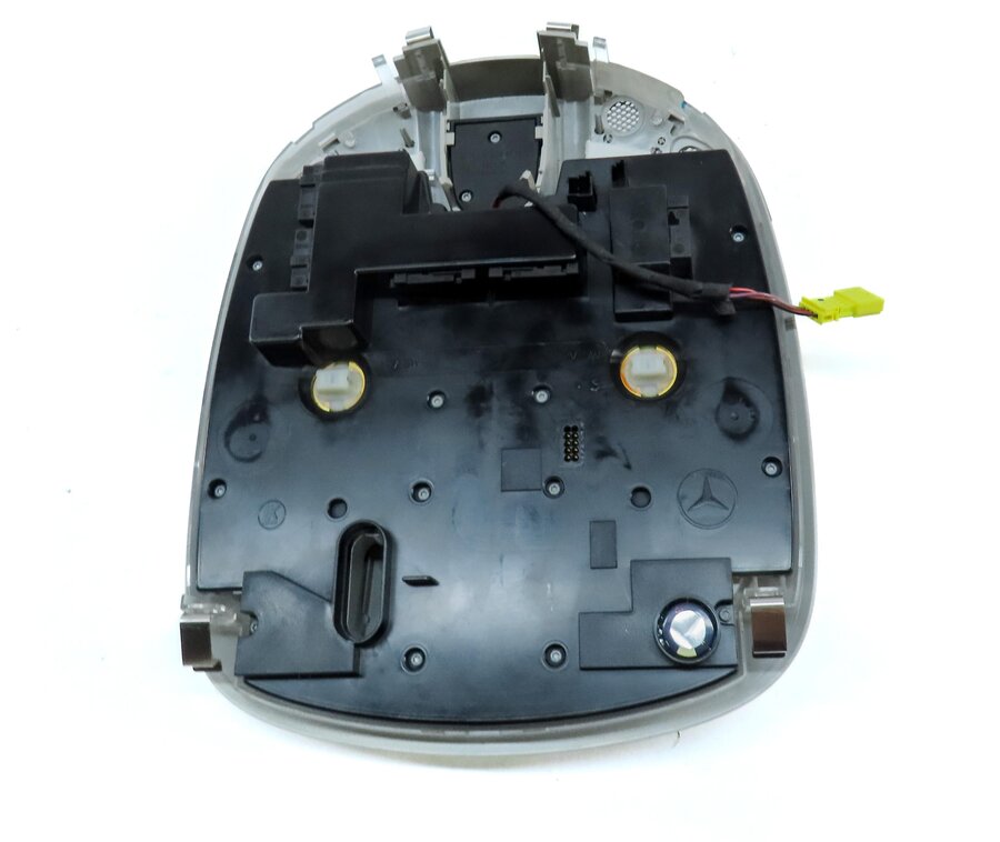 Thumbnail 6: 2008 MERCEDES ML CLASS (W164) FRONT ROOF PRIMARY DOME LIGHT ASSEMBLY (GRAY)