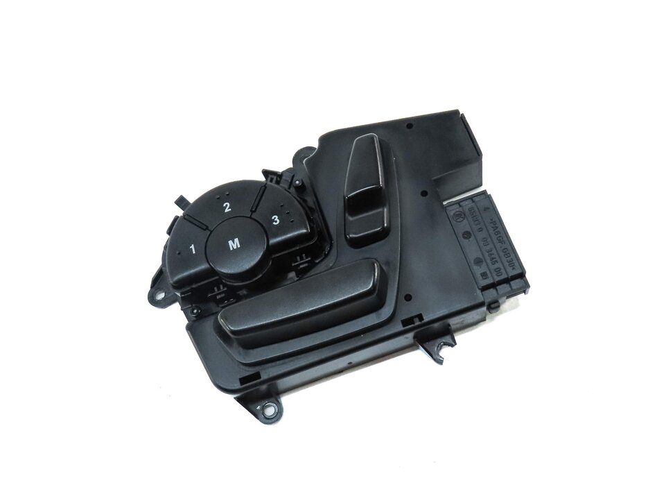 Thumbnail 3: 2008 MERCEDES ML CLASS W164 FRONT LEFT DRIVER SEAT MEMORY ADJUST SWITCH (BLACK)