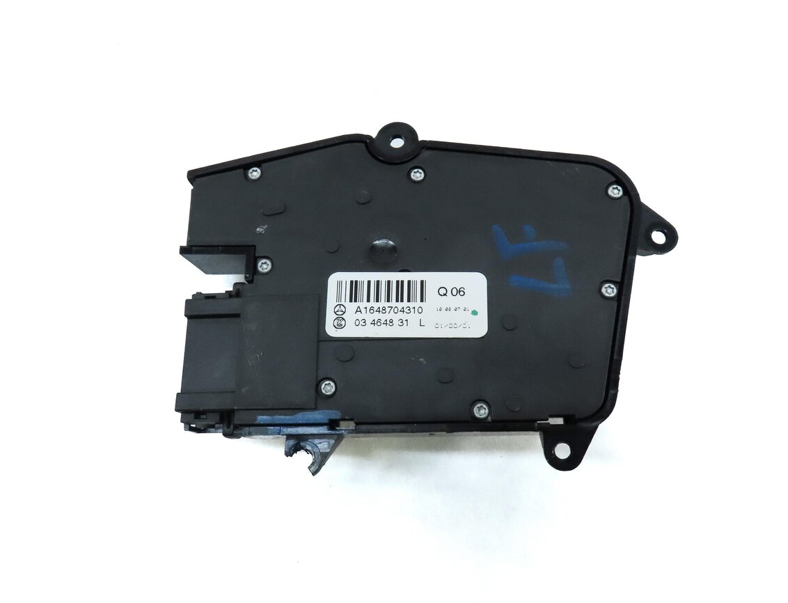 Thumbnail 5: 2008 MERCEDES ML CLASS W164 FRONT LEFT DRIVER SEAT MEMORY ADJUST SWITCH (BLACK)