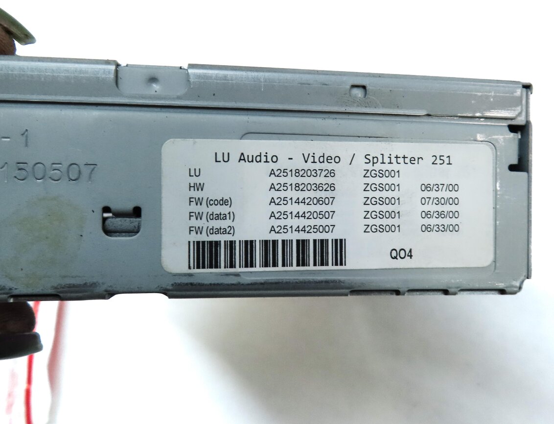 Thumbnail 7: 2008-2009 ML R CLASS (W164 W251) REAR ENTERTAINMENT SCREEN DISC VIDEO DVD PLAYER