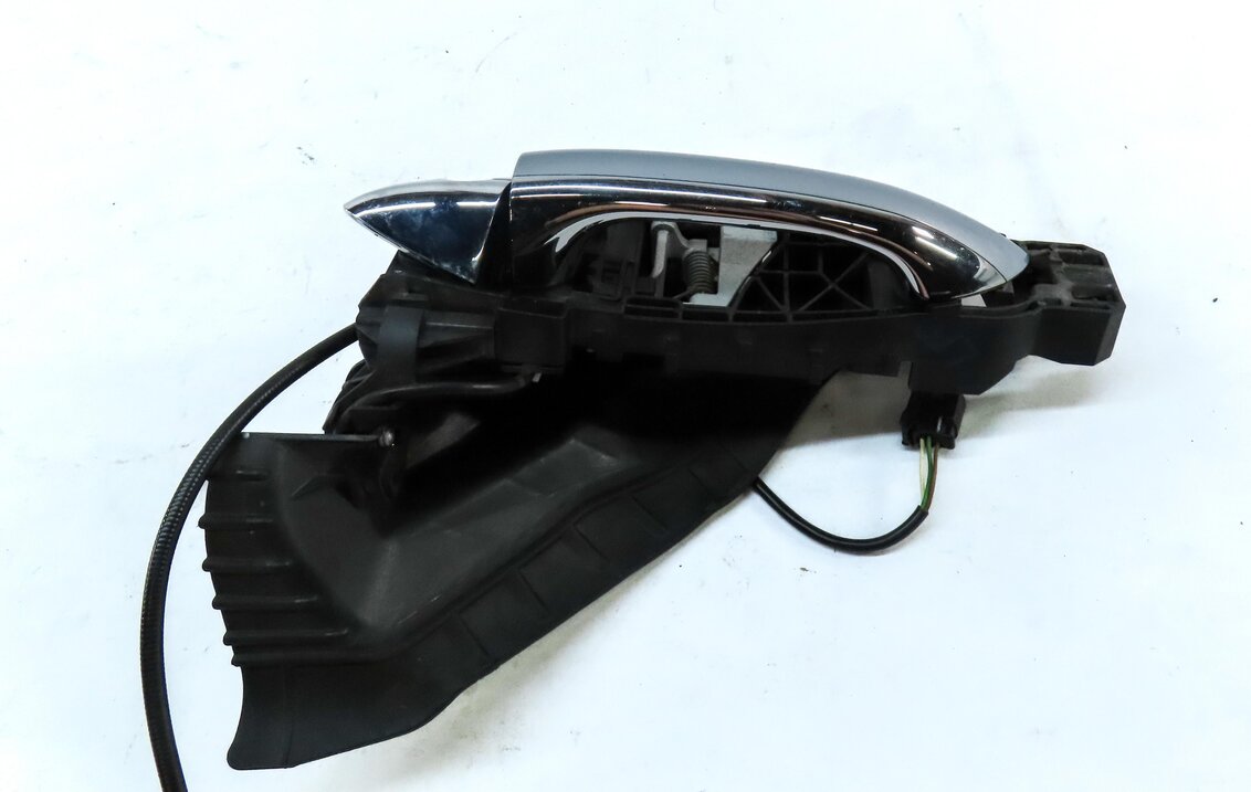 Thumbnail 4: 2008 MERCEDES ML CLASS (W164) FRONT LEFT DRIVER OUTSIDE DOOR HANDLE (BLUE)