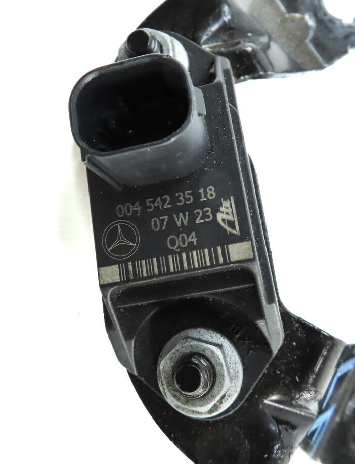 Thumbnail 9: 2008 MERCEDES ML CLASS (W164) VERTICAL ACCELERATION SUSPENSION SENSOR SET 2