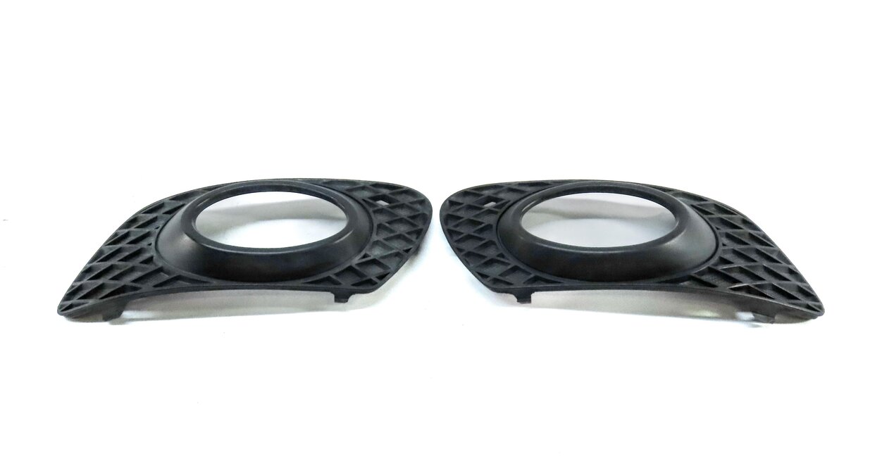 Thumbnail 4: 2008 MERCEDES ML CLASS (W164) FRONT LEFT & RIGHT LOWER FOG LIGHT TRIM SET 2