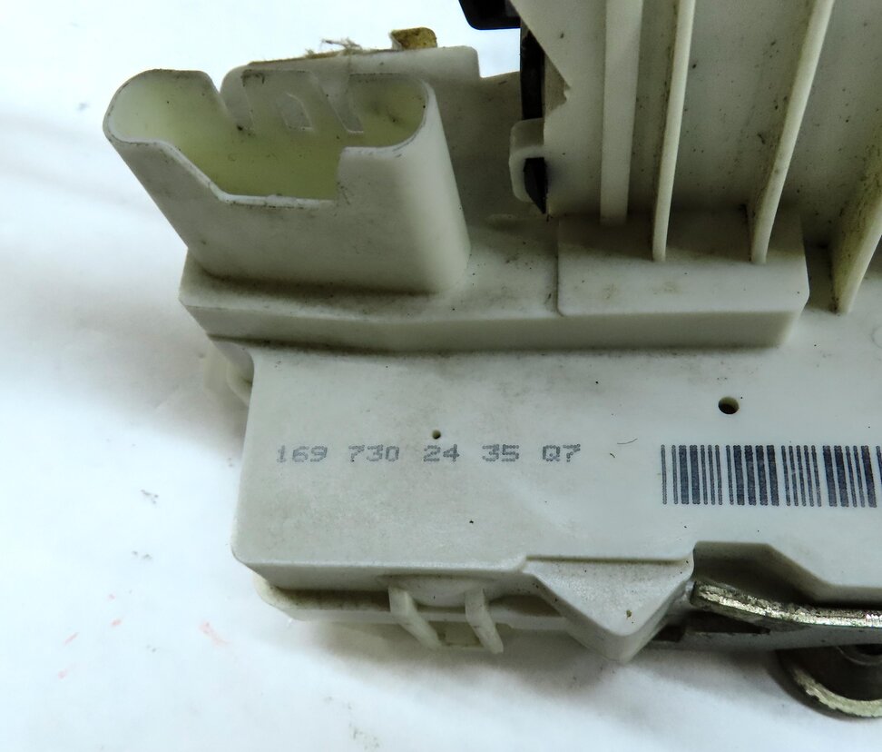 Thumbnail 6: 06-08 MERCEDES ML CLASS (W164) REAR RIGHT DOOR LOCK LATCH ACTUATOR (w/o KEYLESS)