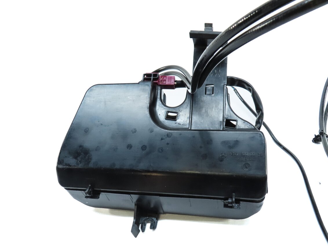 Thumbnail 7: 2006-2009 MERCEDES ML-CLASS (W164) REAR TRUNK LIFT MOTOR w/ RAM & LINES (4-PIN)