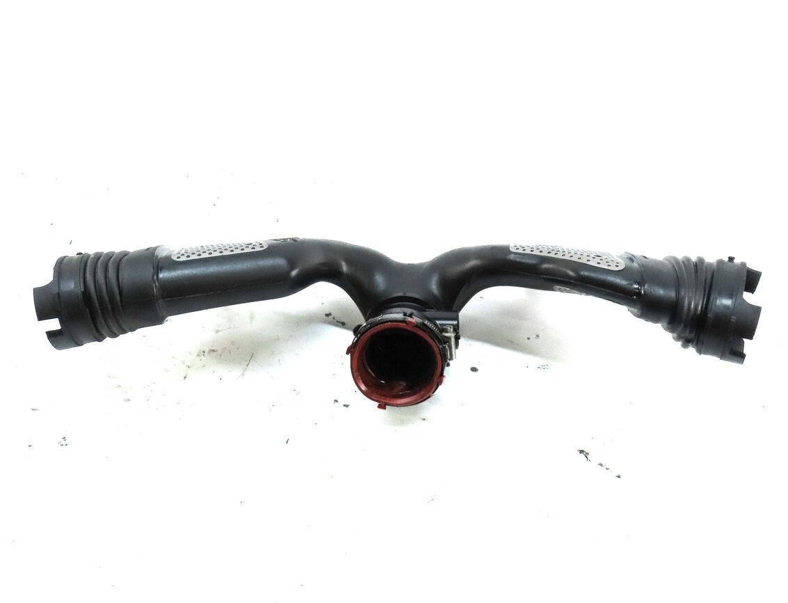 Thumbnail 2: 2008 ML CLASS (W164) 3.0L OM642 DIESEL AIR INTAKE DUCT w/ MASS AIR FLOW SENSORS