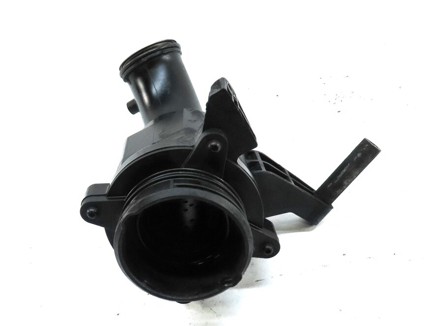 Thumbnail 2: 2008 MERCEDES ML CLASS W164 3.0L OM642 DIESEL ENGINE INTERCOOLER PIPE DAMPER BOX