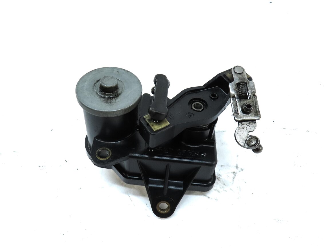 Thumbnail 4: 2008 MERCEDES ML CLASS (W164) 3.0L OM642 DIESEL INTAKE MANIFOLD SERVO ACTUATOR