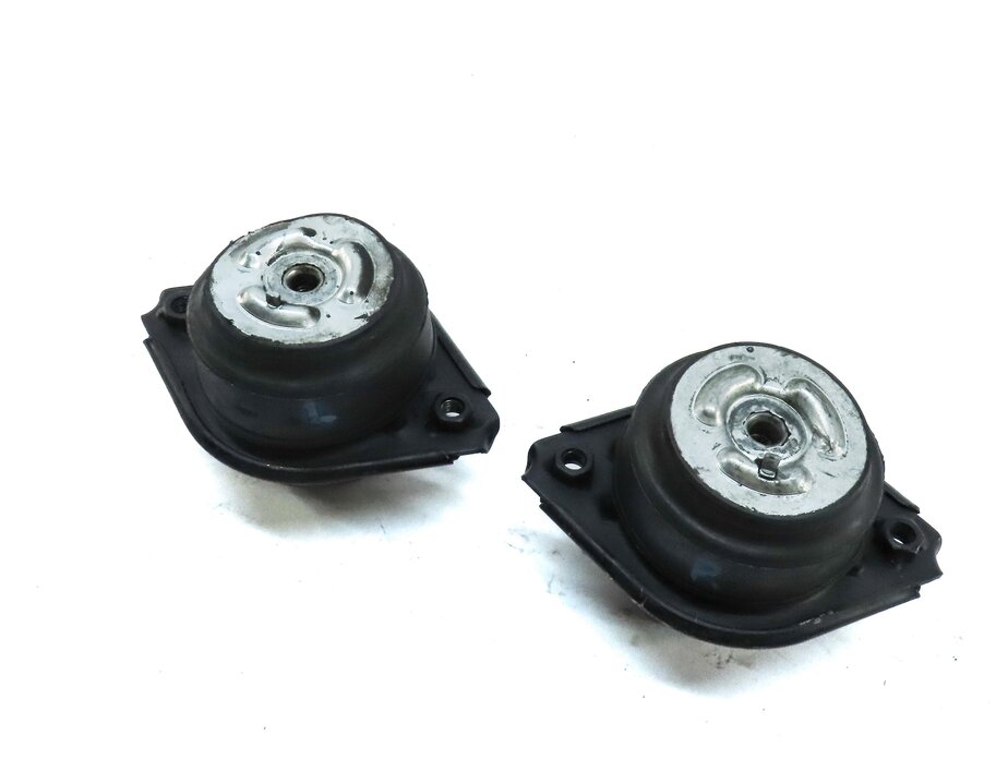 2008 MERCEDES ML CLASS (W164) 3.0L OM642 DIESEL LEFT & RIGHT ENGINE MOUNT SET 2