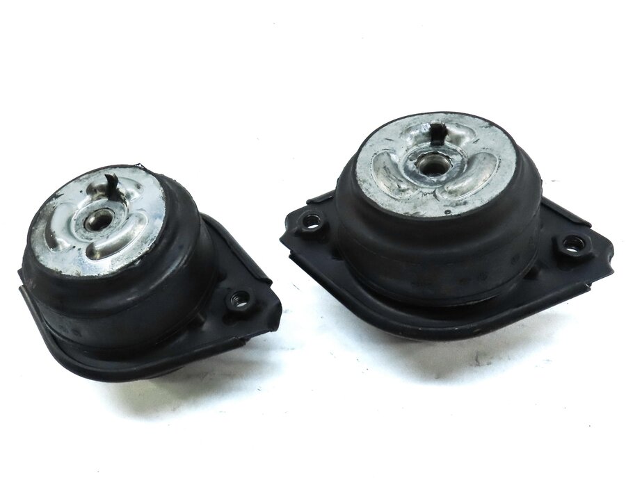 Thumbnail 4: 2008 MERCEDES ML CLASS (W164) 3.0L OM642 DIESEL LEFT & RIGHT ENGINE MOUNT SET 2