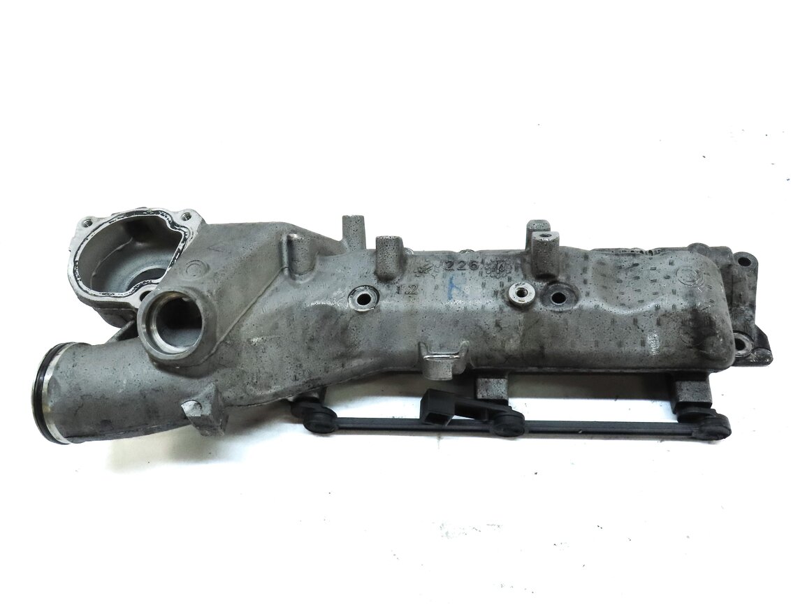Thumbnail 2: 07-09 MB E320 GL320 ML320 R320 (X164 W164 W251) 3.0L OM642 DIESEL RIGHT MANIFOLD