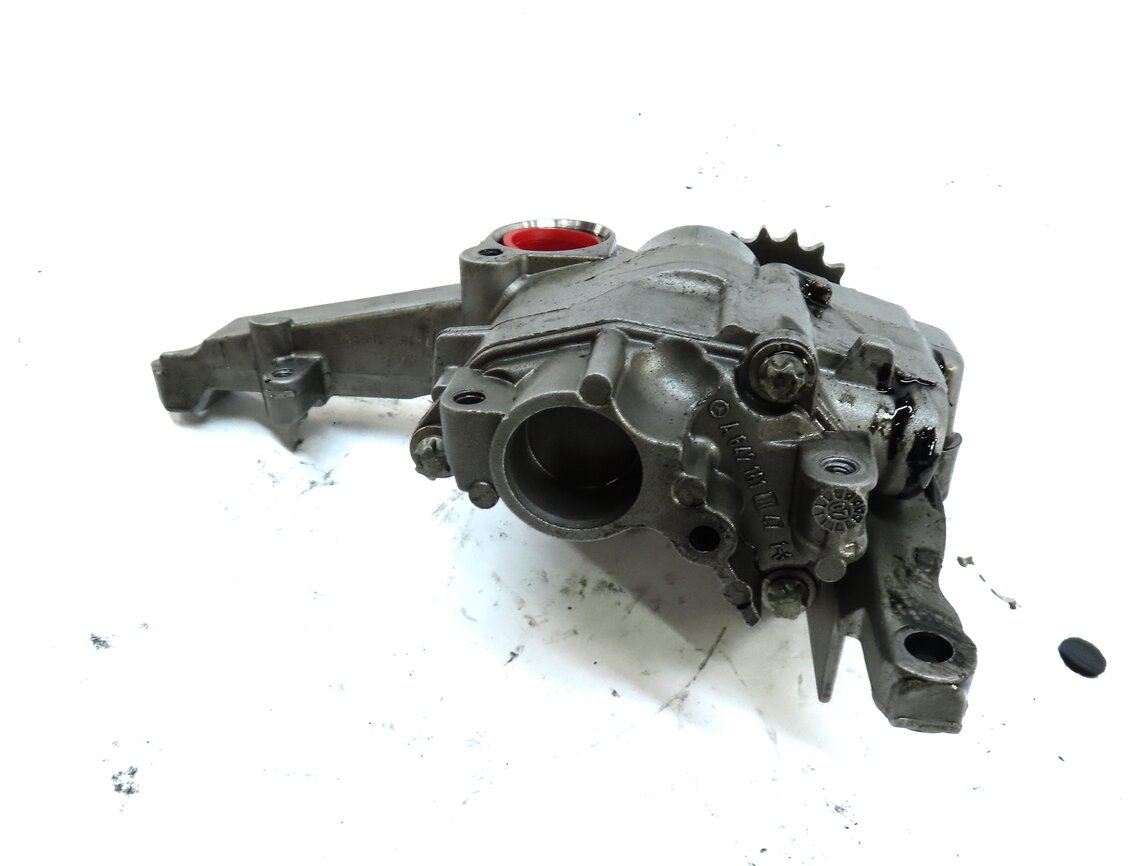 Thumbnail 6: 2008 MERCEDES ML CLASS (W164) 3.0L OM642 DIESEL ENGINE OIL PUMP 6421810647