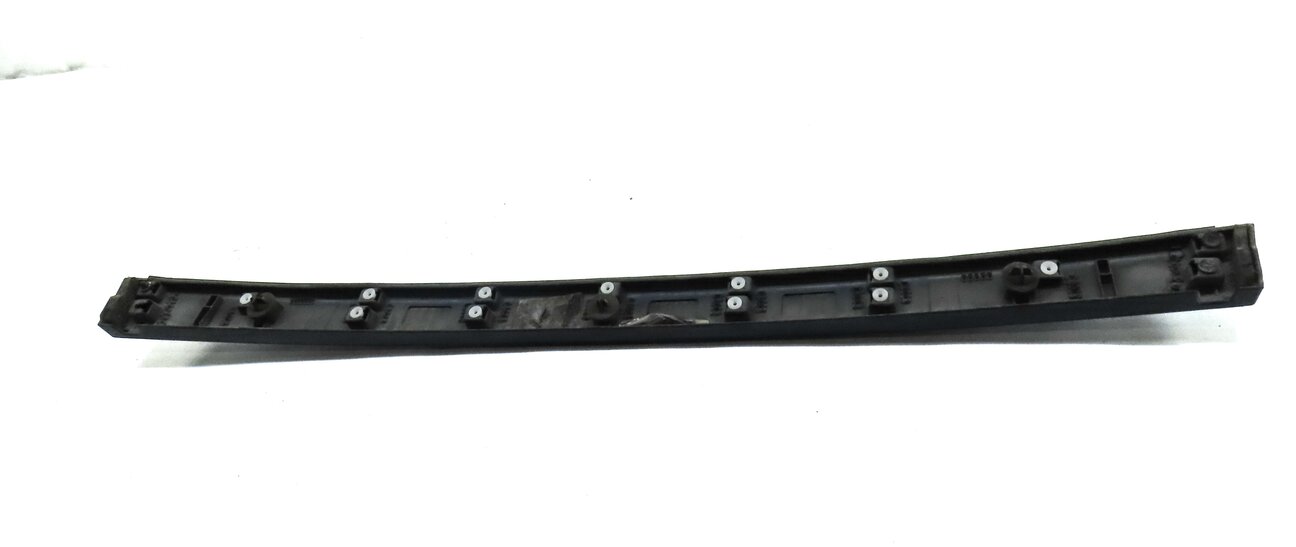 Thumbnail 6: 2010 RANGE ROVER SPORT (L320) REAR TRUNK LOWER LOGO NAME TRIM PANEL (BLUE 796)