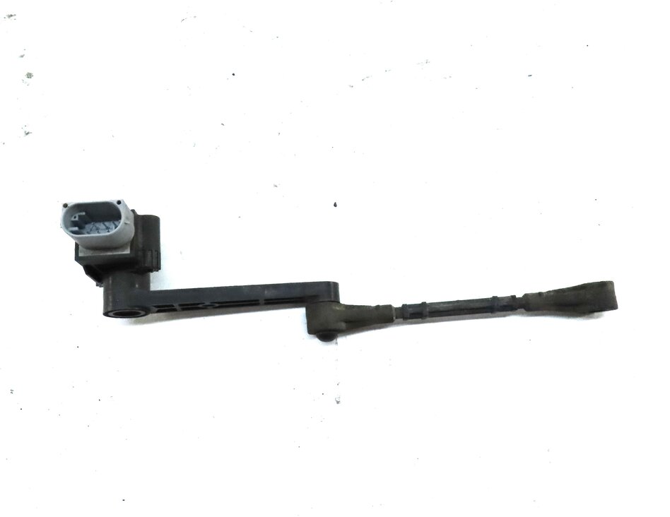 Thumbnail 4: 2010 RANGE ROVER SPORT (L320) REAR LEFT SIDE SUSPENSION HEIGHT LEVEL SENSOR