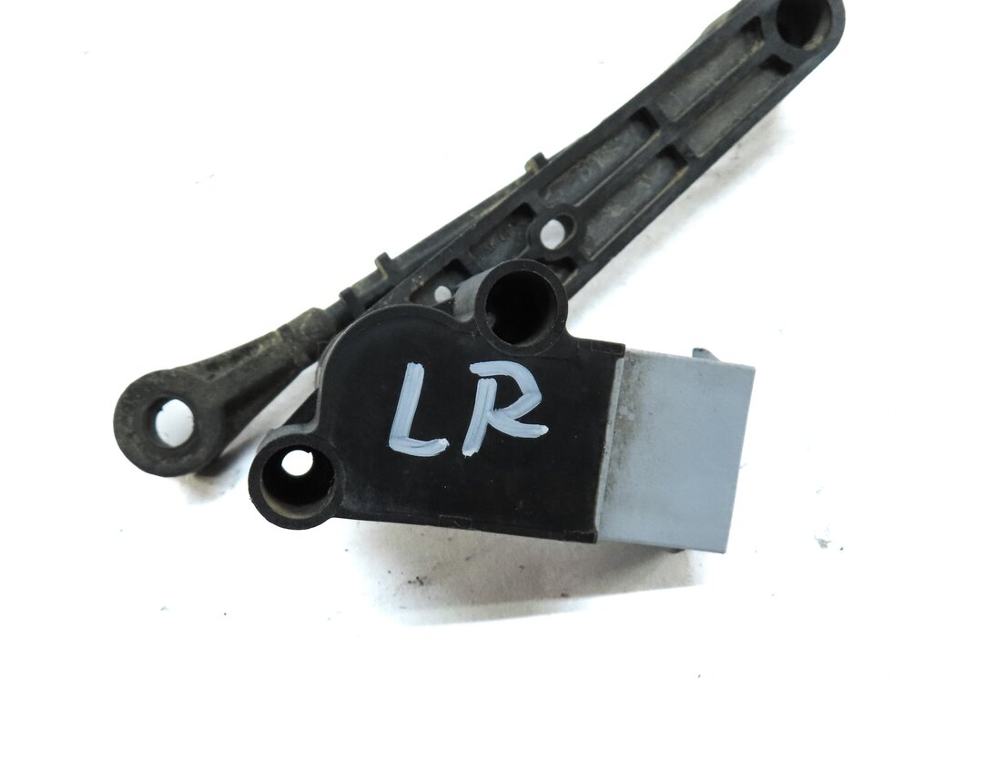 Thumbnail 5: 2010 RANGE ROVER SPORT (L320) REAR LEFT SIDE SUSPENSION HEIGHT LEVEL SENSOR