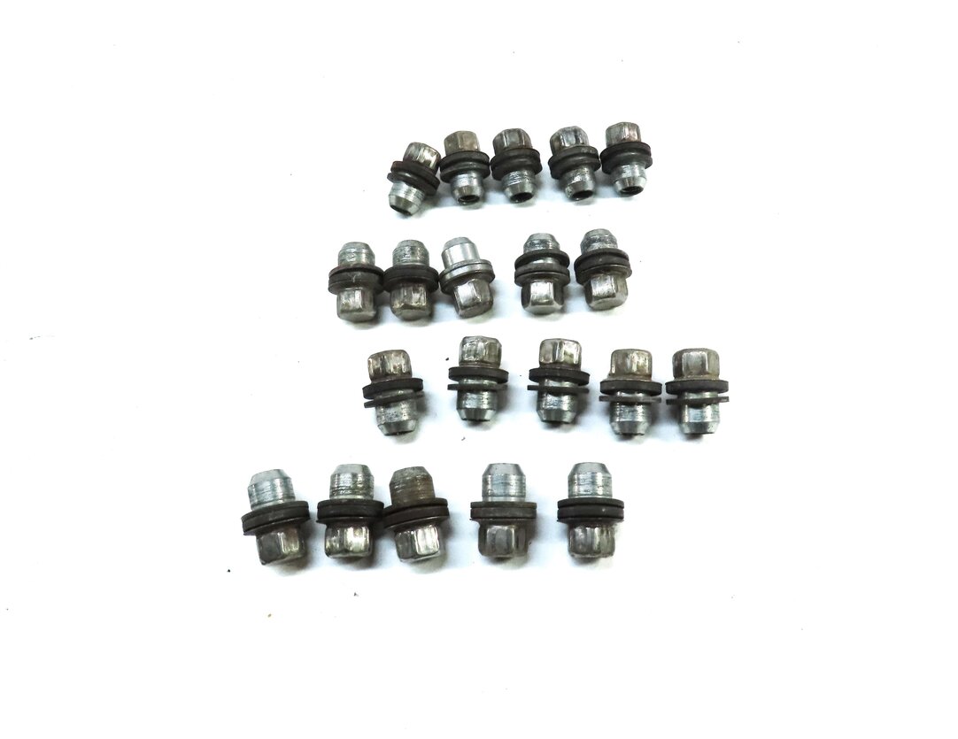 Thumbnail 2: 2005-2018 LR3 LR4 DISCOVERY RANGE ROVER SPORT WHEEL TIRE RIM LUG NUT SET (20)