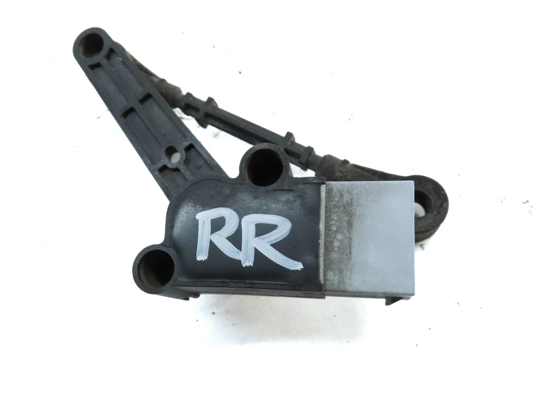 Thumbnail 5: 2010 RANGE ROVER SPORT (L320) REAR RIGHT SIDE SUSPENSION HEIGHT LEVEL SENSOR