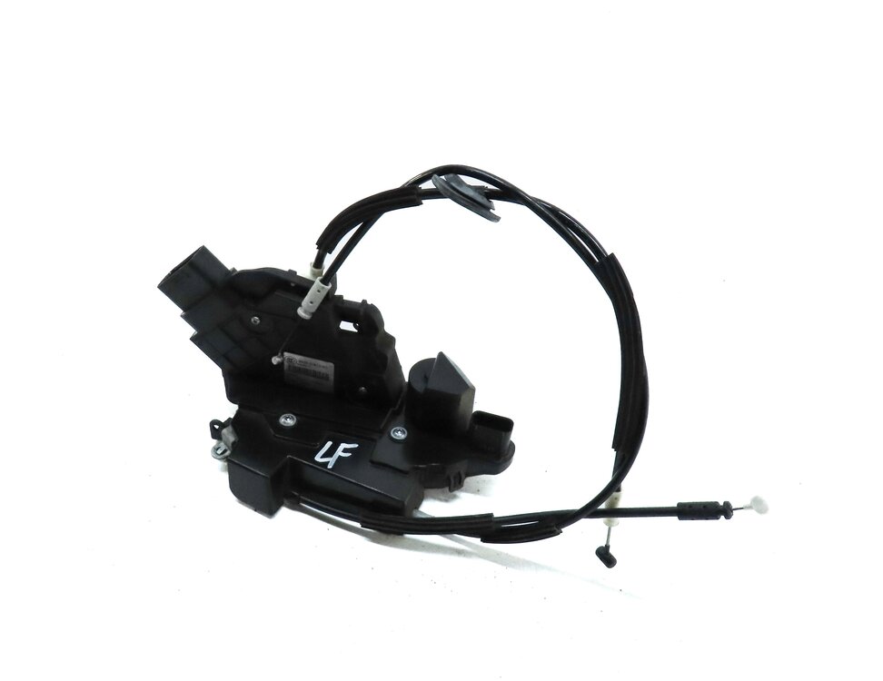 Thumbnail 1: 2010-2019 EVOQUE LR4 / RANGE ROVER SPORT (L320) LEFT FRONT PASSIVE DOOR LATCH