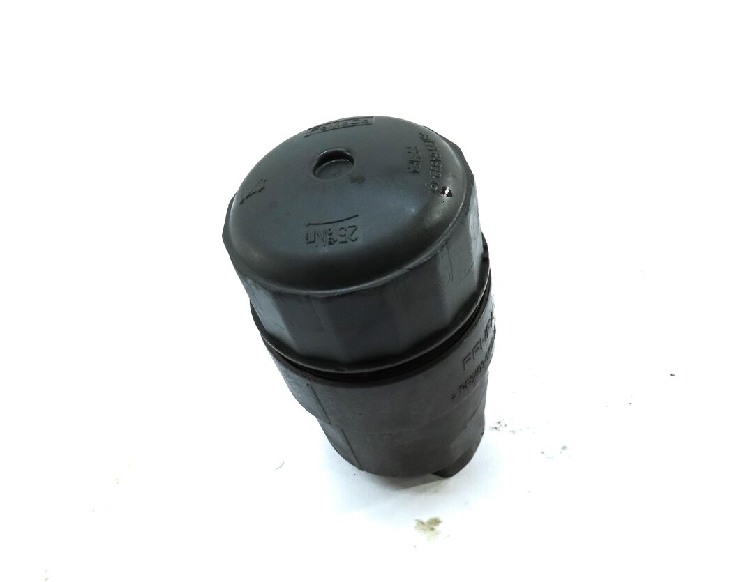 Thumbnail 3: 2010 RANGE ROVER SPORT (L320) 5.0L SUPERCHARGED ENGINE OIL FILTER HOUSING