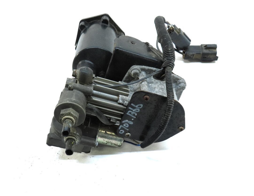 Thumbnail 7: 05-16 RANGE ROVER LR3 LR4 (L322/L320) AIR SUSPENSION COMPRESSOR PUMP (HITACHI)
