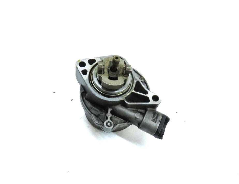 Thumbnail 1: 2010-2019 RANGE ROVER SPORT LR4 JAGUAR XE XF XK - 3.0L / 5.0L BRAKE VACUUM PUMP