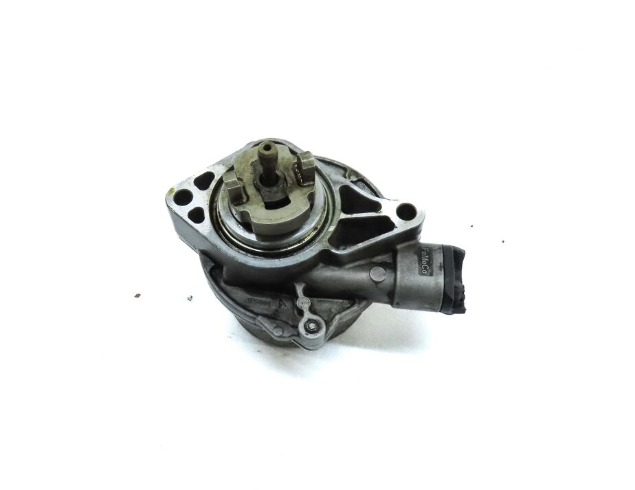 Thumbnail 2: 2010-2019 RANGE ROVER SPORT LR4 JAGUAR XE XF XK - 3.0L / 5.0L BRAKE VACUUM PUMP