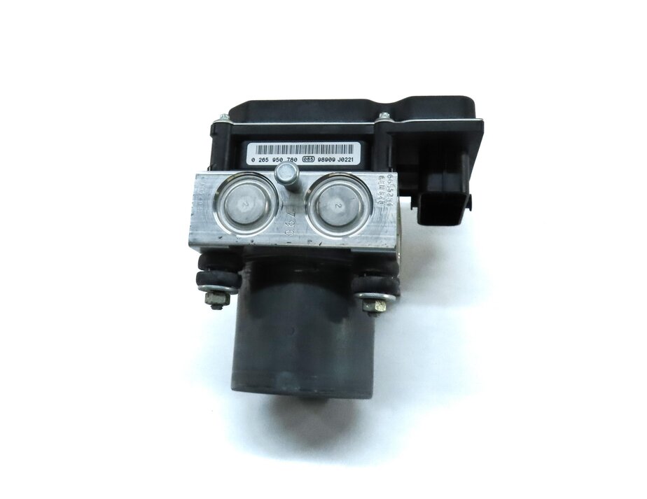 Thumbnail 4: 2010-2012 LAND ROVER LR4 RANGE ROVER SPORT (L320 L322) ABS BRAKE PUMP w/ MODULE
