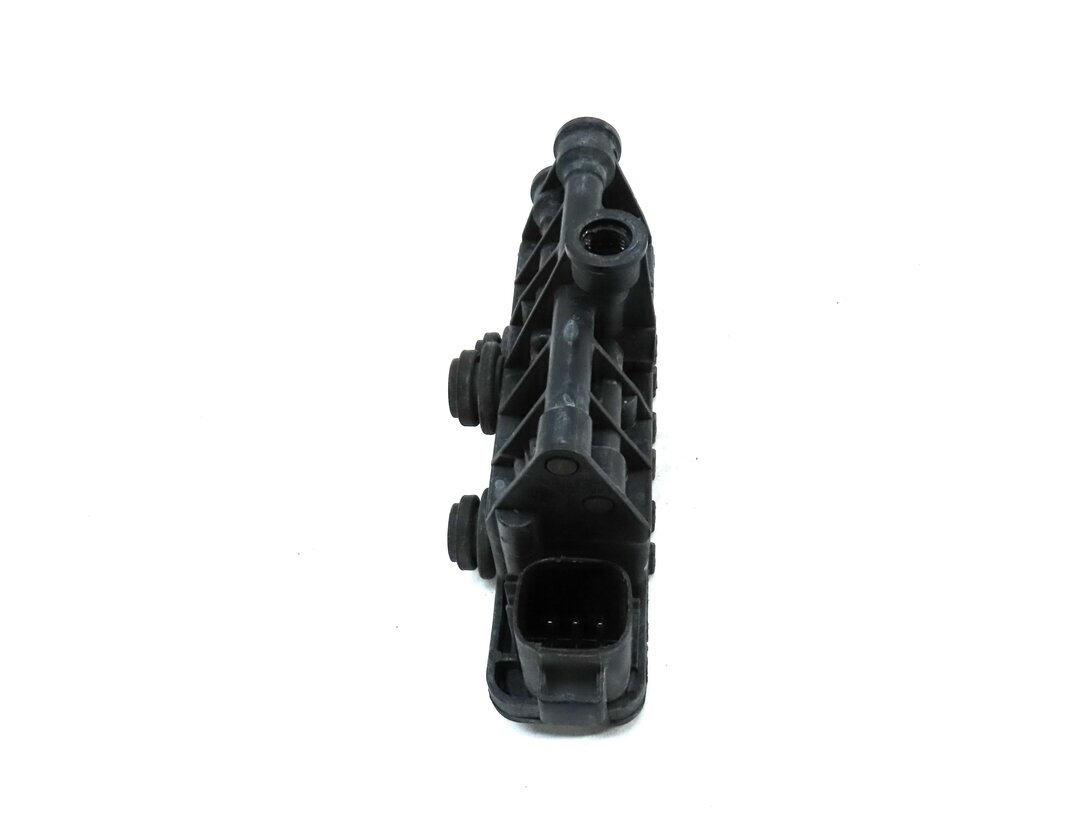 Thumbnail 9: 2010 RANGE ROVER SPORT (L320) FRONT & REAR AIR SUSPENSION VALVE BLOCK SET-3