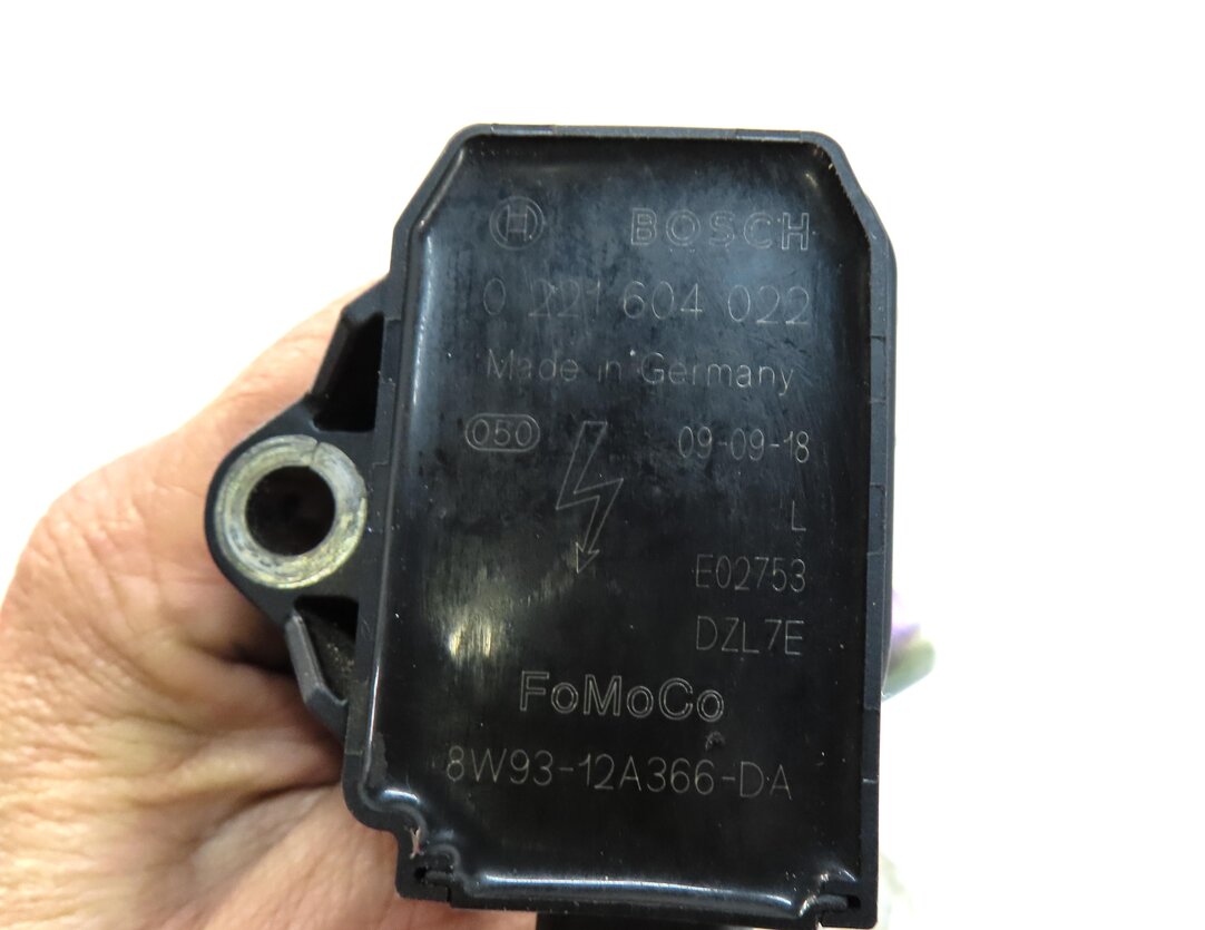 Thumbnail 5: 10-13 LAND ROVER LR4 / RANGE ROVER SPORT (L320 L322) 5.0L V8 IGNITION COIL SET