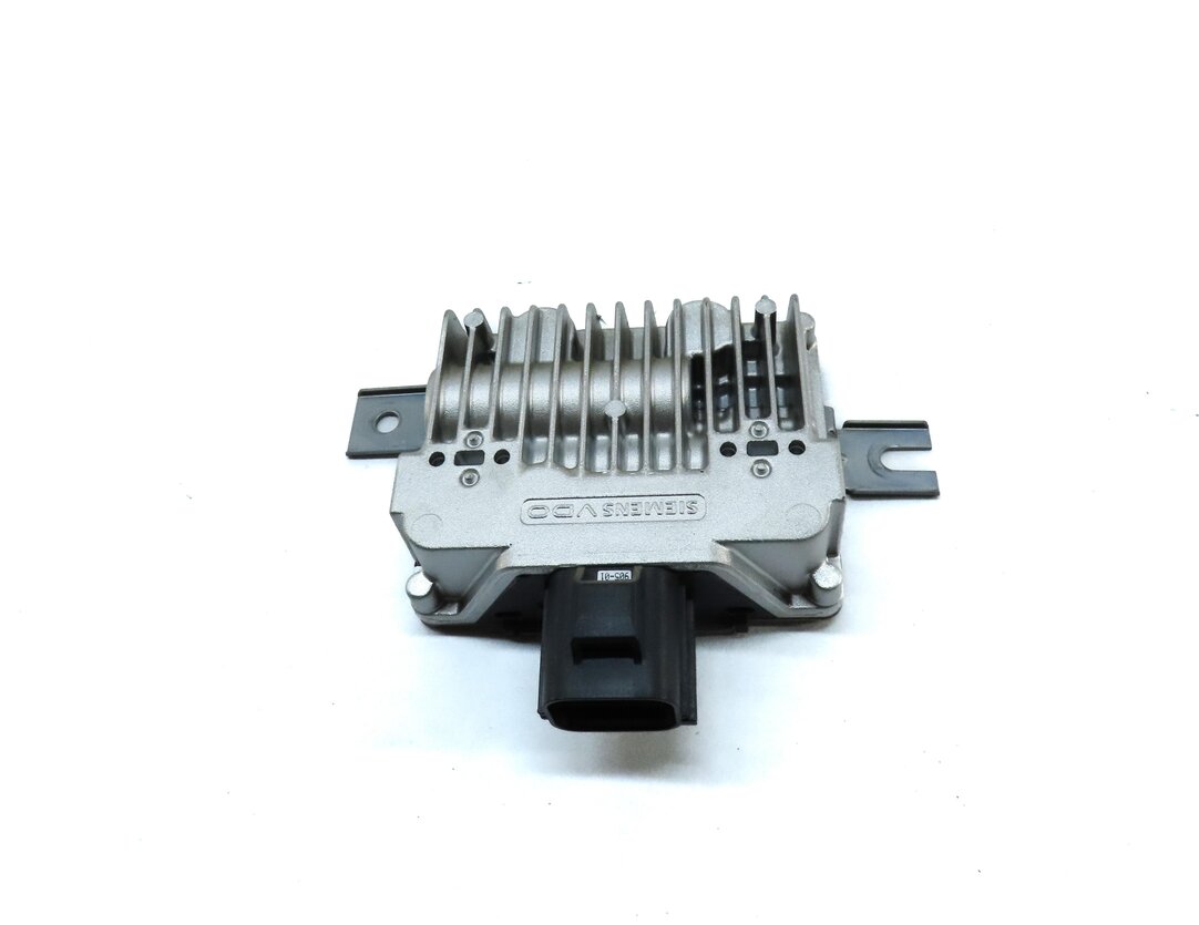 Thumbnail 2: 2010-2015 LR2 LR4 EVOQUE RANGE ROVER SPORT (L320 L538) FUEL PUMP CONTROL MODULE