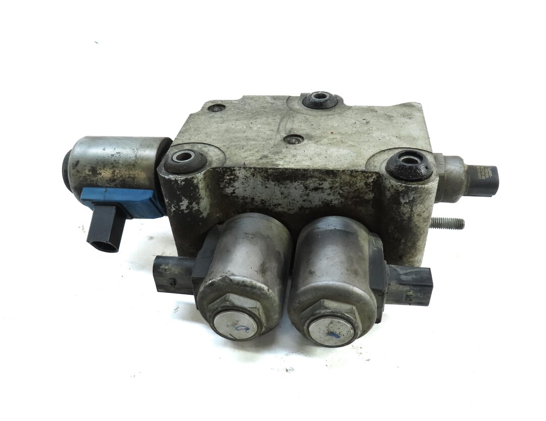 Thumbnail 7: 2010 RANGE ROVER SPORT (L320) SUPER ARC ACTIVE ROLL SUSPENSION VALVE BLOCK
