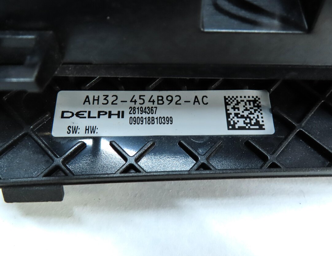 Thumbnail 8: 10-16 LR4 / RANGE ROVER SPORT (L320) FRONT HEATER A/C TEMPERATURE CONTROL PANEL