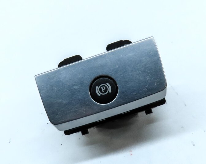 Thumbnail 3: 2010 RANGE ROVER SPORT (L320) ELECTRONIC PARKING BRAKE SWITCH BUTTON