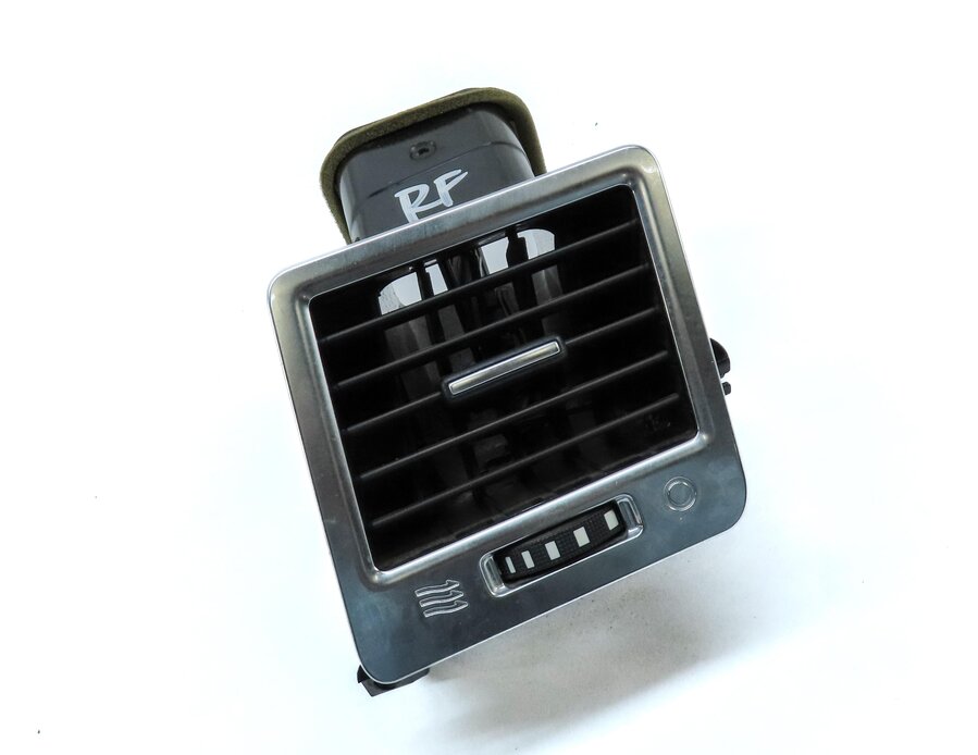 Thumbnail 3: 2010 RANGE ROVER SPORT (L320) FRONT RIGHT OUTER DASH HEATER A/C AIR VENT