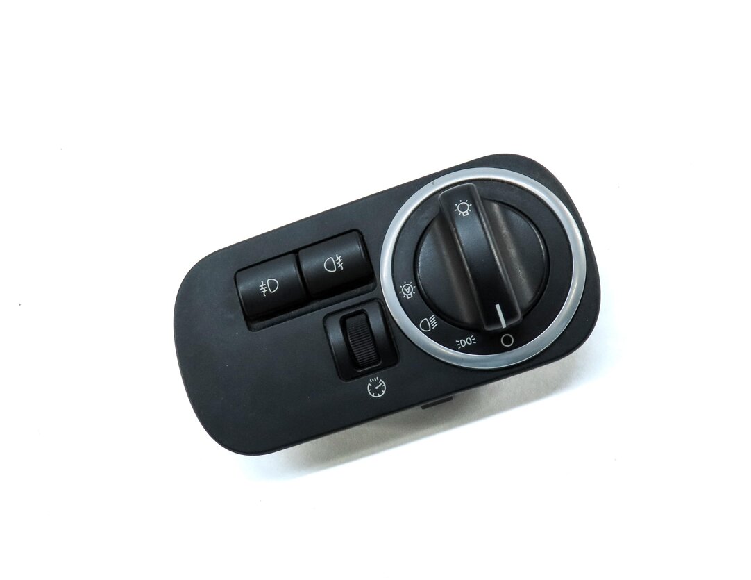 Thumbnail 3: 2010-2013 LAND ROVER LR4 RANGE ROVER SPORT (L320) HEADLIGHT SWITCH CONTROL KNOB