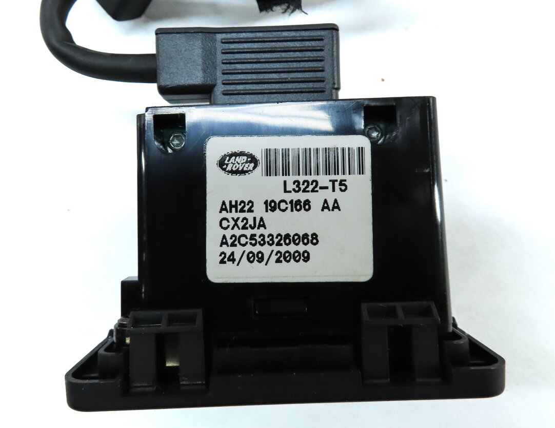 Thumbnail 6: 2010 RANGE ROVER SPORT (L320) AUXILIARY AUDIO USB i-POD INTERFACE MODULE PORT