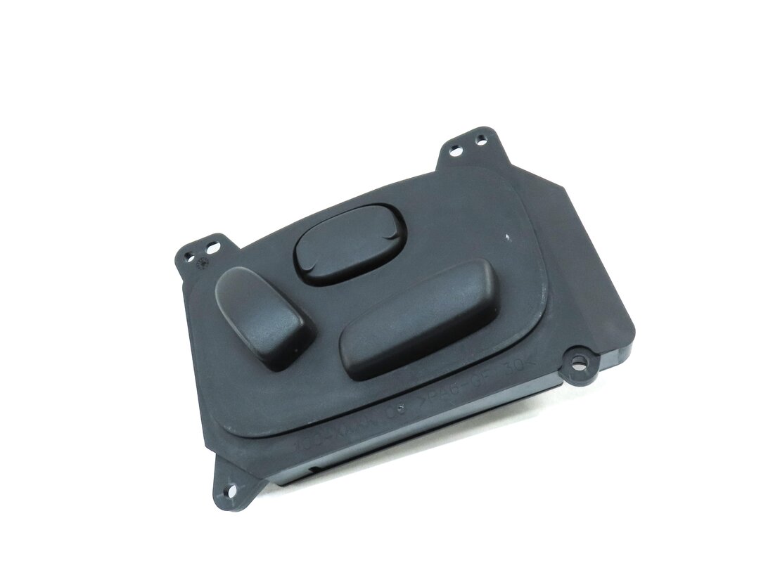 Thumbnail 3: 2010 RANGE ROVER SPORT (L320) FRONT RIGHT PASSENGER SEAT ADJUST SWITCH BUTTON