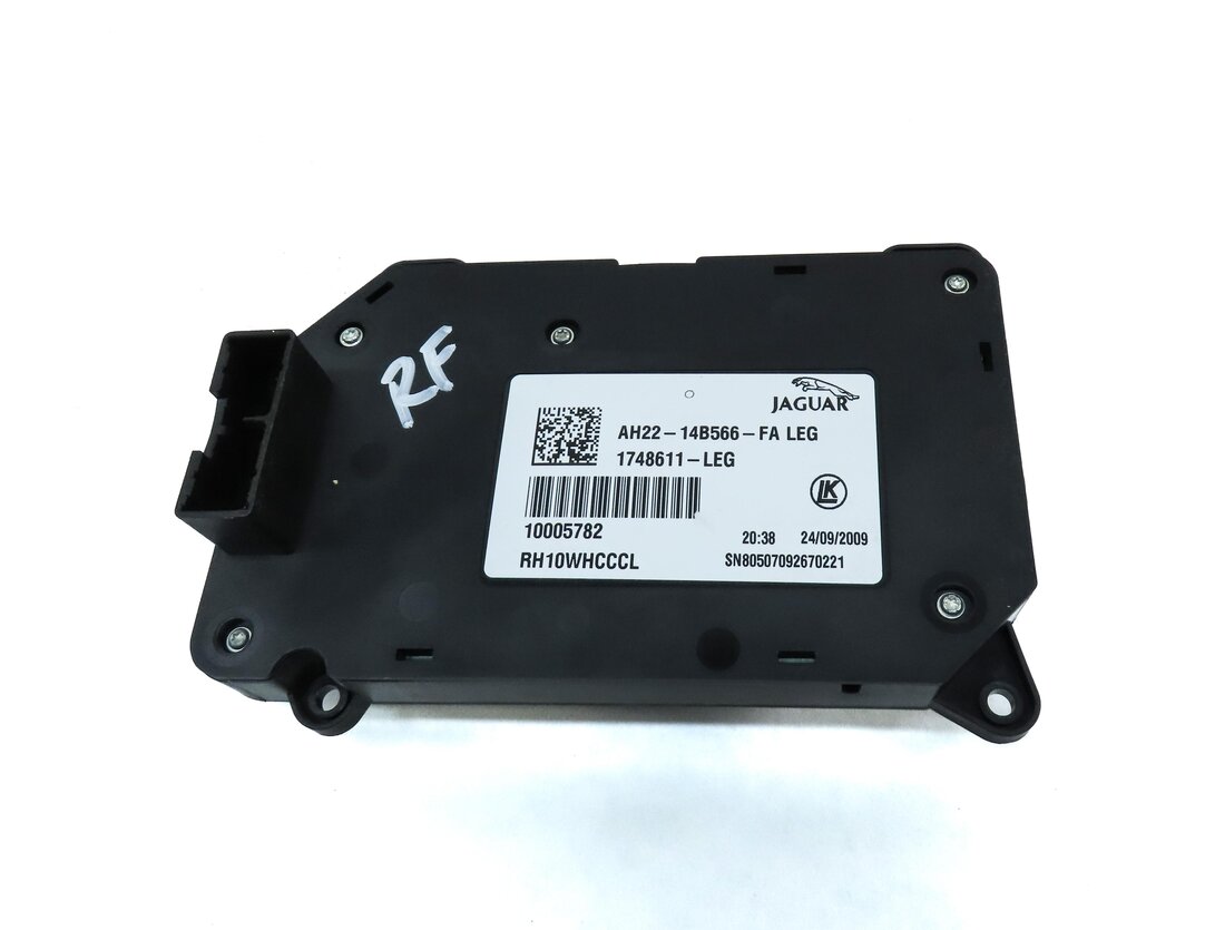 Thumbnail 5: 2010 RANGE ROVER SPORT (L320) FRONT RIGHT PASSENGER SEAT ADJUST SWITCH BUTTON