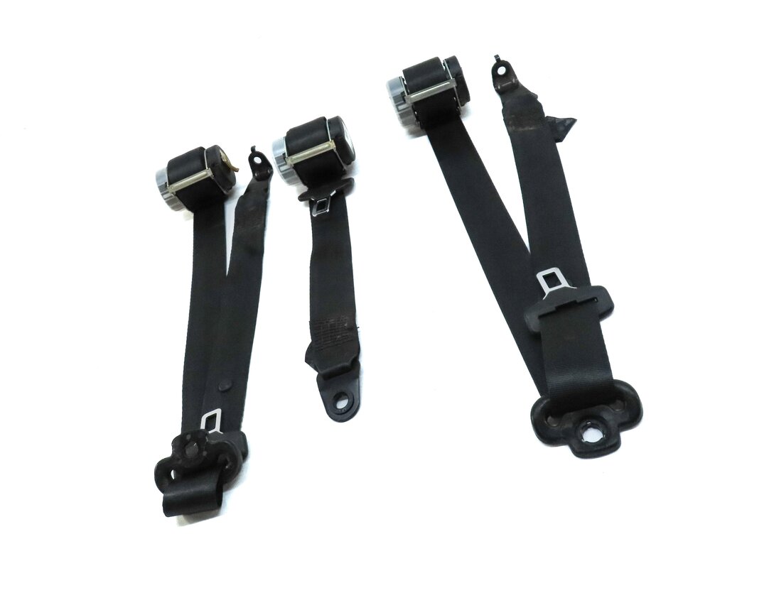 Thumbnail 2: 2010 RANGE ROVER SPORT (L320) REAR SEAT LEFT CENTER RIGHT SEATBELT RETRACTOR SET