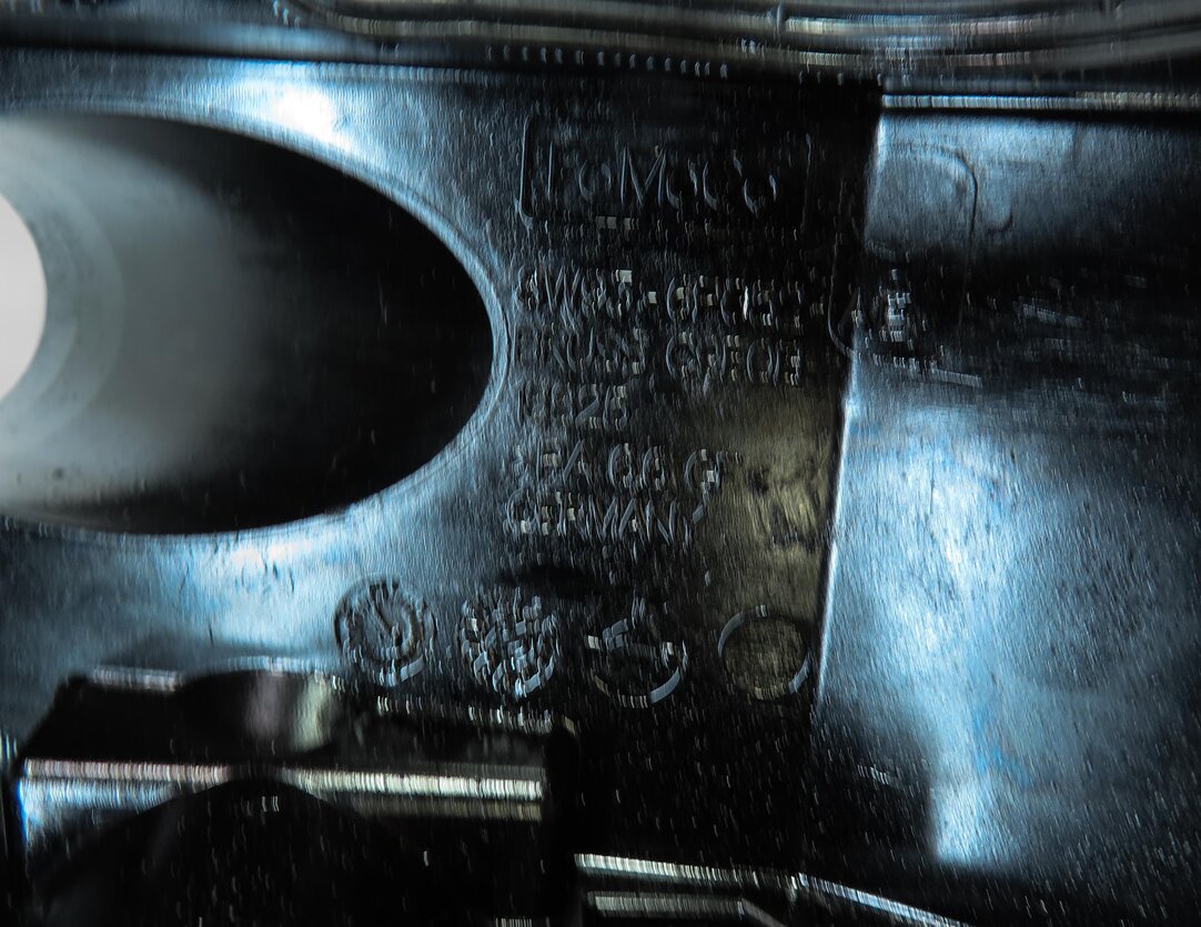 Thumbnail 7: 10-18 RANGE ROVER SPORT (L320 L322 L494 L405) 5.0L V8 LEFT ENGINE VALVE COVER