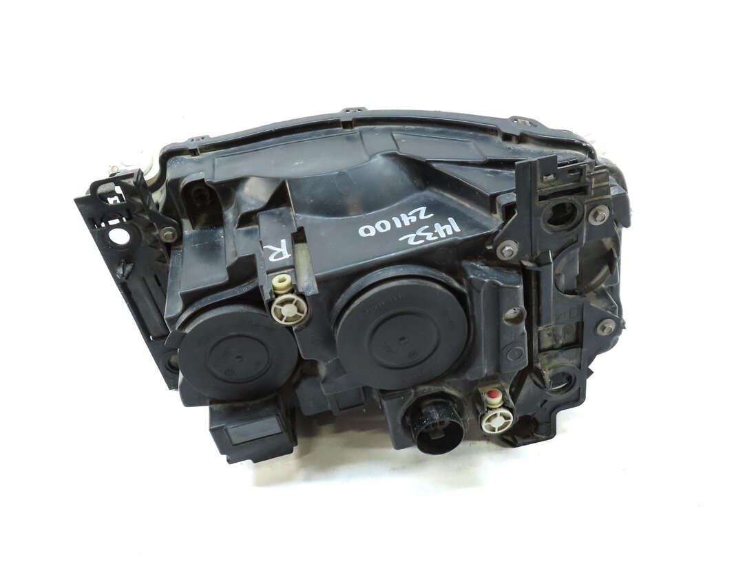 Thumbnail 5: 10-11 RANGE ROVER SPORT (L320) RIGHT PASSENGER HID ADAPTIVE XENON HEADLIGHT LAMP