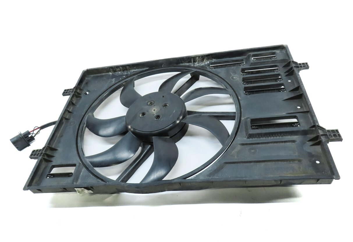 Thumbnail 2: 2015-2016 AUDI A3 (8V) 2.0L TURBO ENGINE - RADIATOR COOLING FAN ASSEMBLY