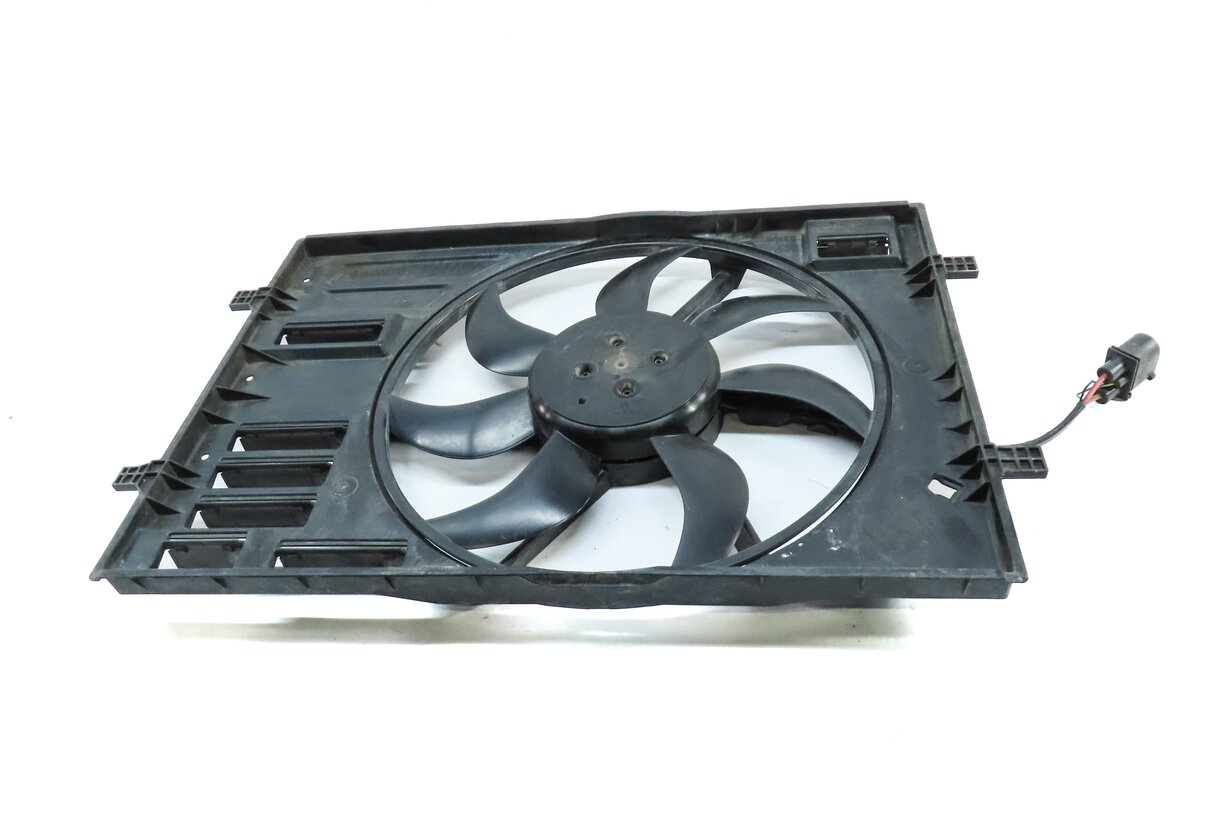 Thumbnail 4: 2015-2016 AUDI A3 (8V) 2.0L TURBO ENGINE - RADIATOR COOLING FAN ASSEMBLY