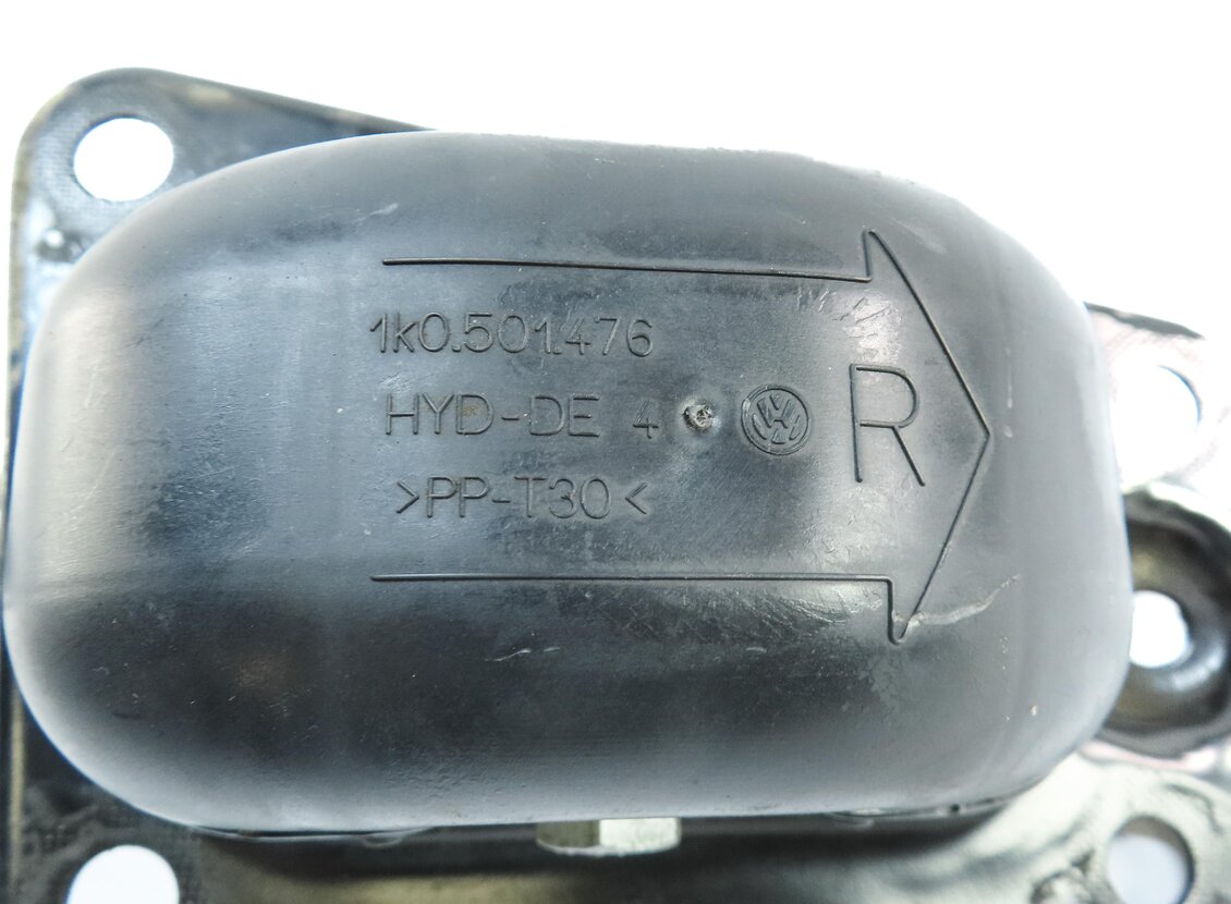 Thumbnail 8: 2015-2019 AUDI VW GOLF / A3 S3 RS3 TT (8V MK3) RIGHT PASSENGER REAR TRAILING ARM