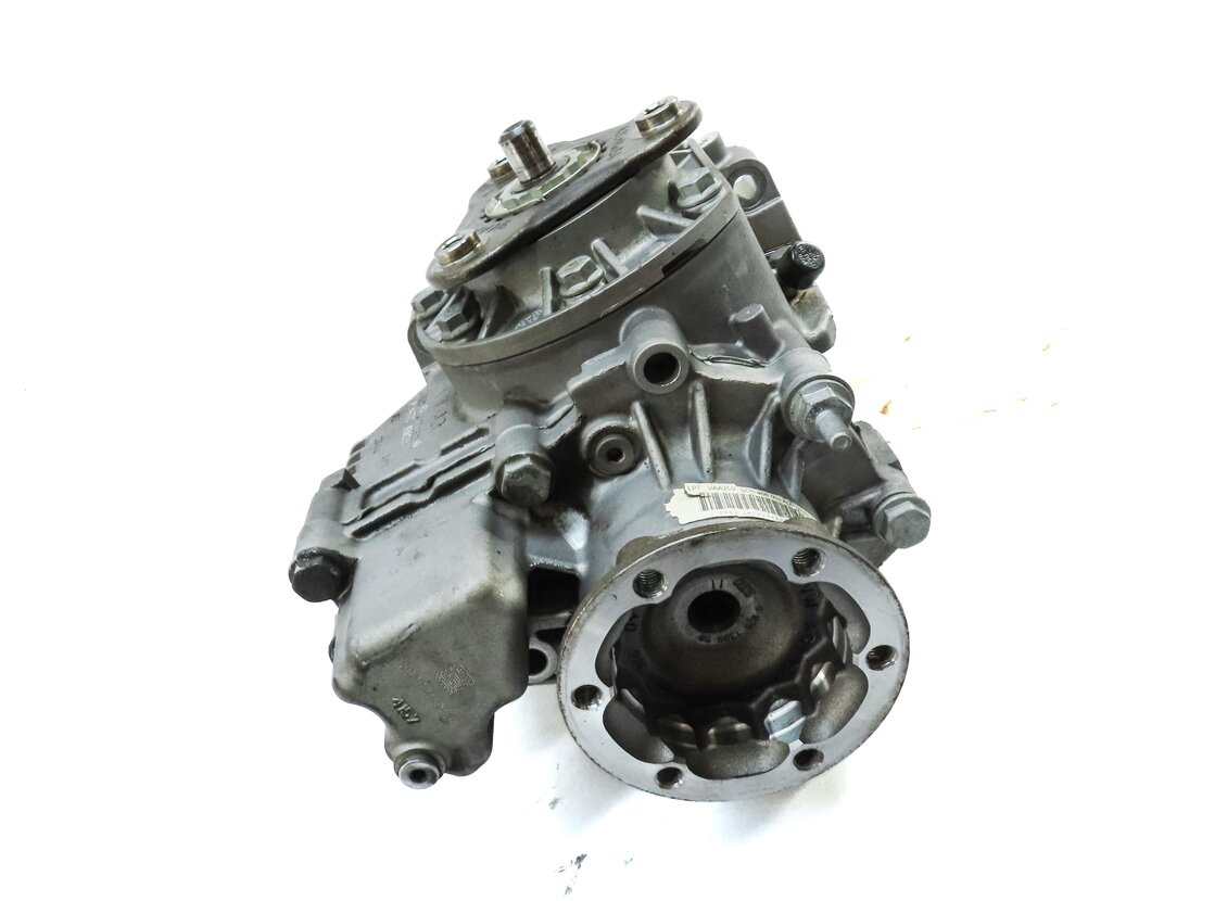 Thumbnail 3: 2016-2018 AUDI A3 (8V) QUATTRO AWD FRONT TRANSFER CASE ANGLE GEAR DRIVE