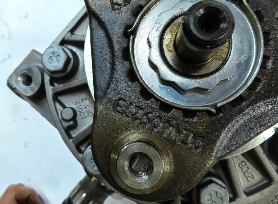 Thumbnail 8: 2016-2018 AUDI A3 (8V) QUATTRO AWD FRONT TRANSFER CASE ANGLE GEAR DRIVE