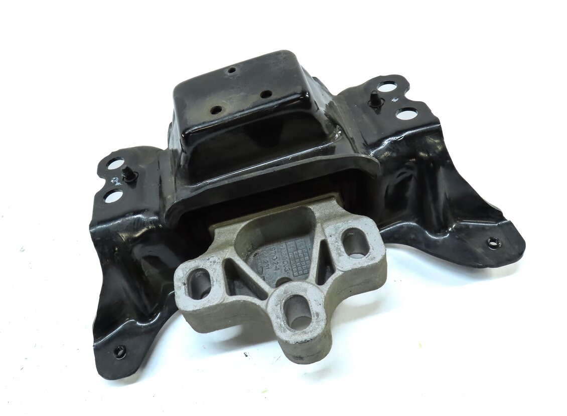 Thumbnail 3: 2015 AUDI A3 (8V) 2.0L TURBO CNTC LEFT SIDE ENGINE MOTOR MOUNT 5Q0199555AD
