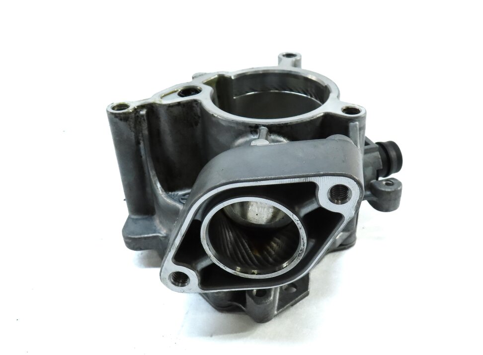 Thumbnail 4: 2015-2017 AUDI A3 S3 (8V) 1.8T / 2.0T TURBO MOTOR ENGINE BRAKE VACUUM PUMP