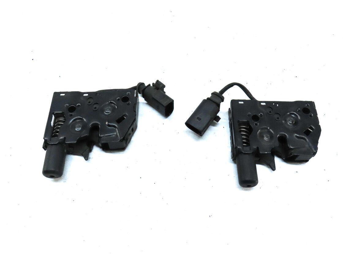 Thumbnail 4: 2015 AUDI A3 (8V) FRONT LEFT & RIGHT HOOD ELECTRIC LOCK LATCH SET 2 8D0973822